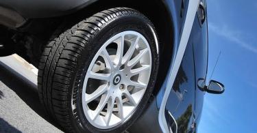 Quels types de pneus sont les meilleurs pour l'hiver : pneus pneus, pneus pneus, description des caractéristiques